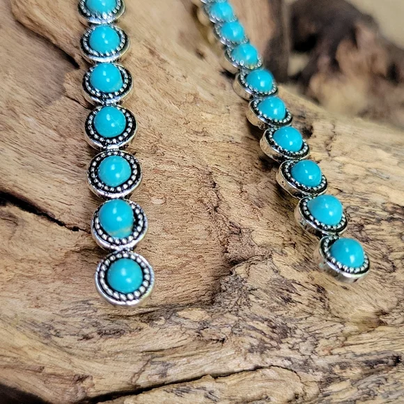Turquoise Silvertone Long Drop Southwestern Boho Dangle Earrings - Picture 2 of 7